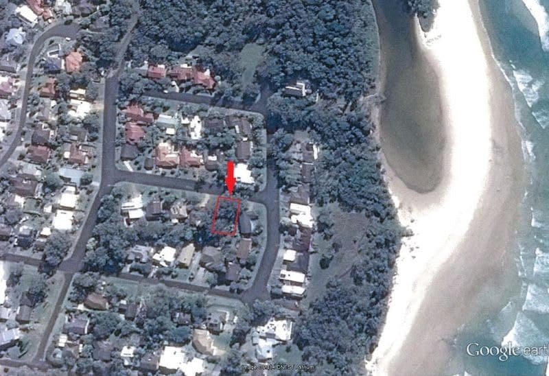 10 Nunga Street SAFETY BEACH NSW, Safety Beach - Image 1