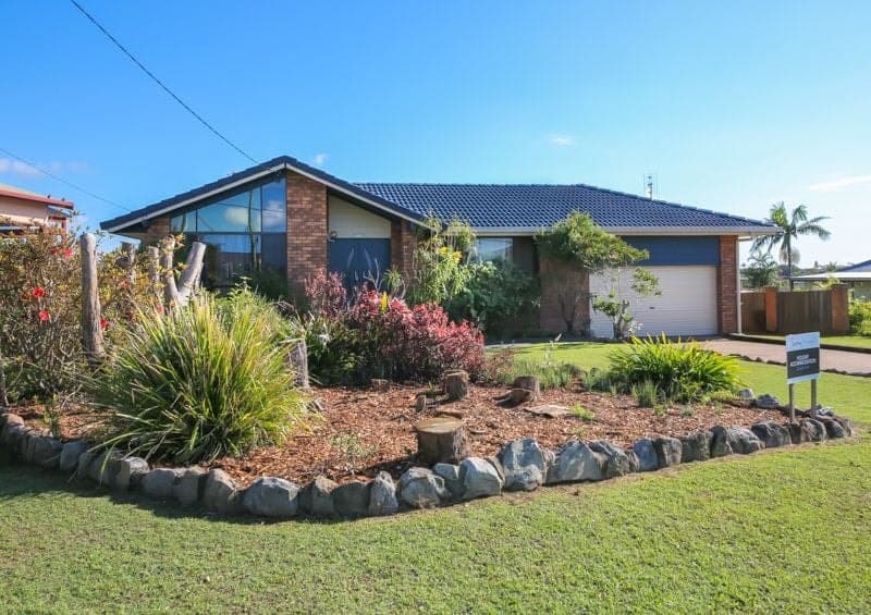 11 Ocean View Road ARRAWARRA HEADLAND NSW, Arrawarra Headland - Image 1