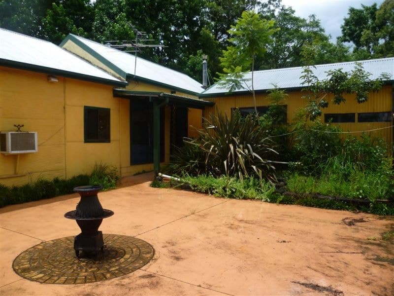 30 Nana Street NANA GLEN NSW, Nana Glen - Thumbnail 2