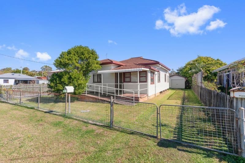 18 Queen Street WOOLGOOLGA NSW, Woolgoolga - Thumbnail 2