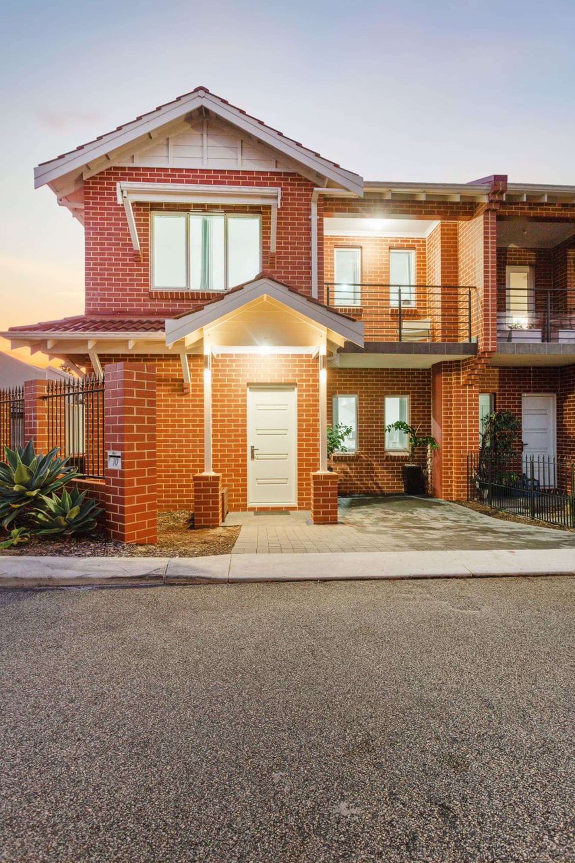 6/27 Falkirk Avenue, MAYLANDS WA 6051, Mount Lawley - Thumbnail 2
