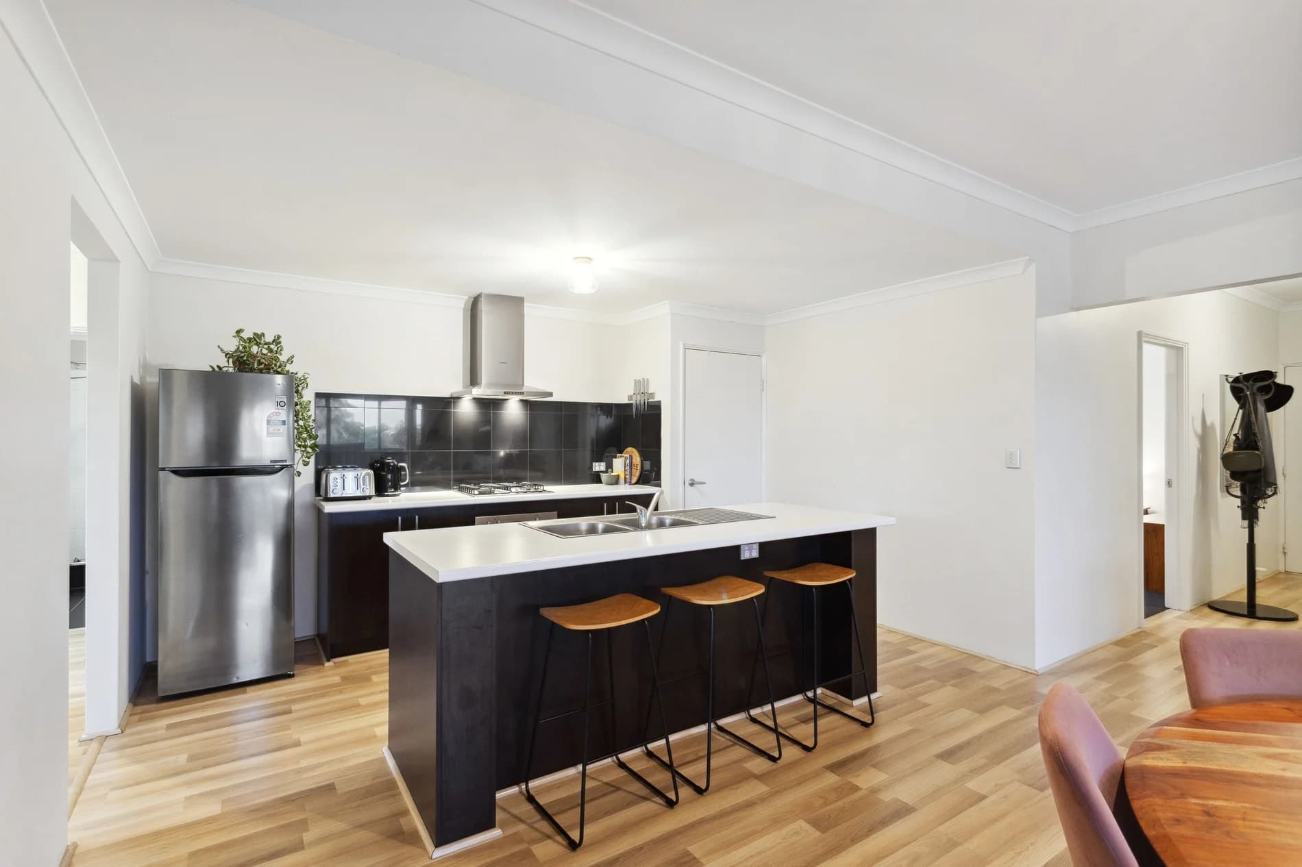 6/27 Falkirk Avenue, MAYLANDS WA 6051, Bedford - Thumbnail 5