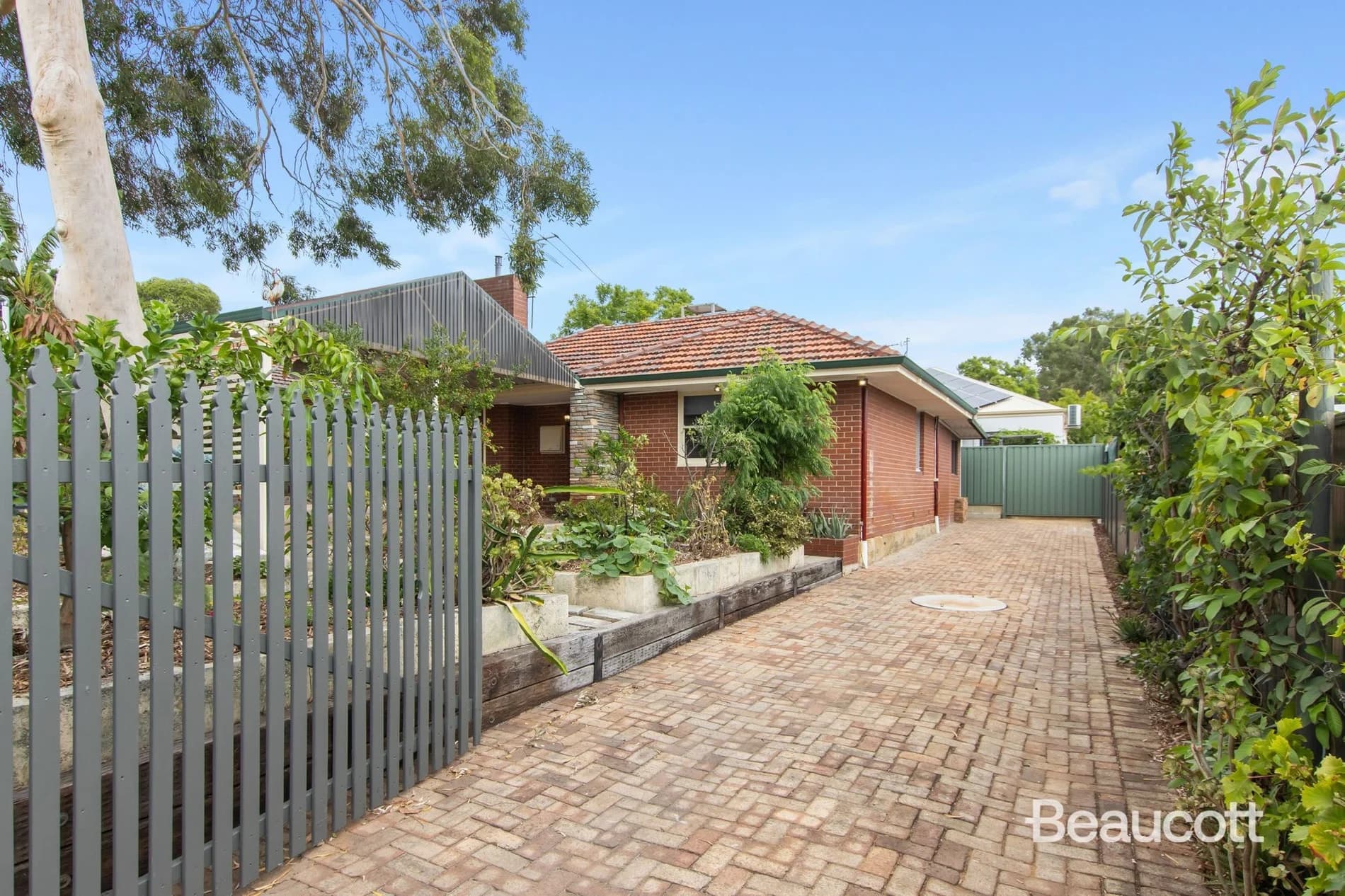 6/27 Falkirk Avenue, MAYLANDS WA 6051, Embleton - Thumbnail 2
