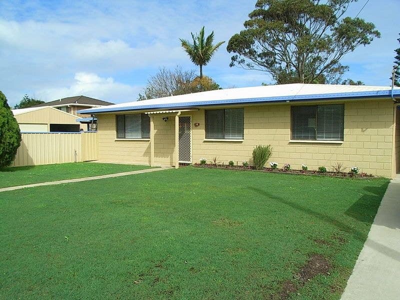 4 Honeysuckle Pl MYLESTOM NSW, Mylestom - Image 1