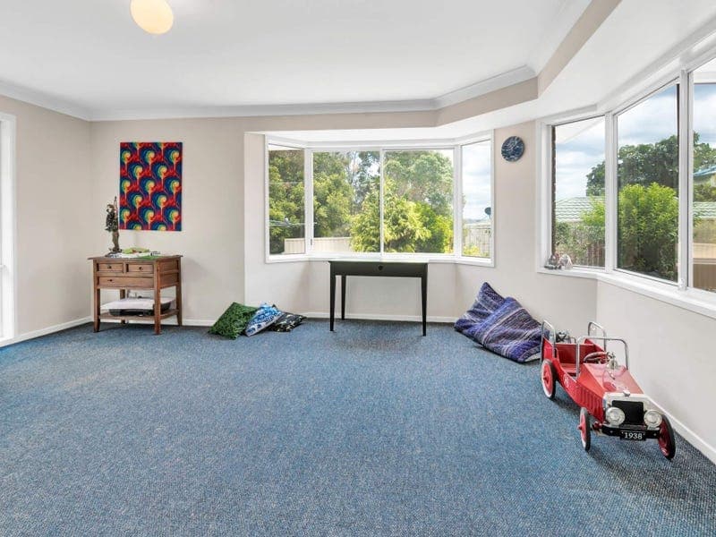 12 Pineview Drive, OXENFORD  QLD  4210, Oxenford - Thumbnail 7