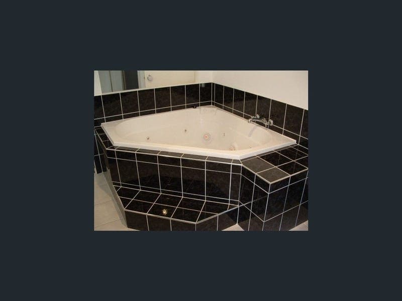 1 Norman Court, UPPER COOMERA  QLD  4209, Upper Coomera - Thumbnail 2