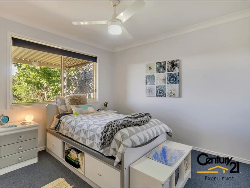 63 Bedivere Drive, ORMEAU  QLD  4208, Ormeau - Thumbnail 4