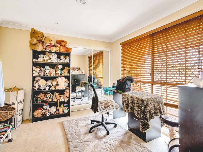 80 Tamworth Drive, HELENSVALE  QLD  4212, Helensvale - Thumbnail 3