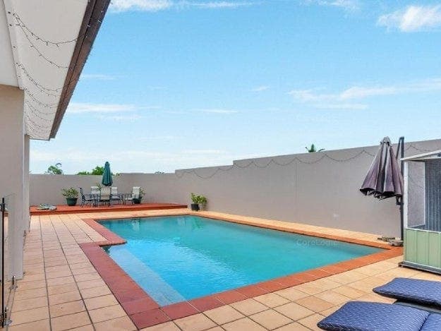 39 Maltravers Drive, ARUNDEL  QLD  4214, Arundel - Thumbnail 6