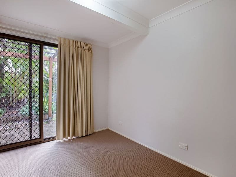 6/1 Kilpatrick Court, HIGHLAND PARK  QLD  4211, Highland Park - Thumbnail 3
