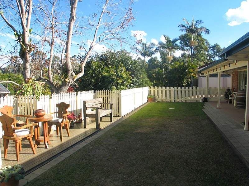 21 Bradstone Rd, CARRARA  QLD  4211, Carrara - Thumbnail 7
