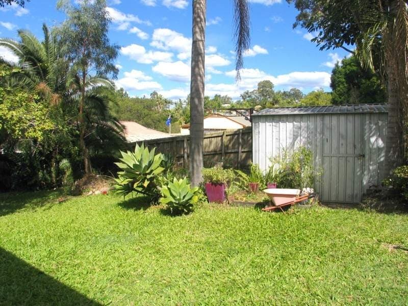 4 Lexington Dve, WORONGARY  QLD  4213, Worongary - Thumbnail 4