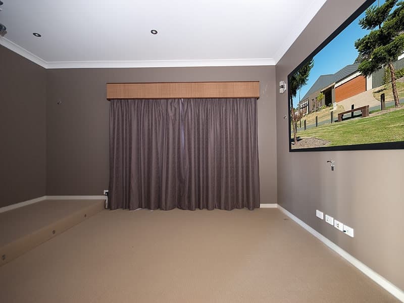 8 Settlers Avenue, UPPER COOMERA  QLD  4209, Upper Coomera - Image 1