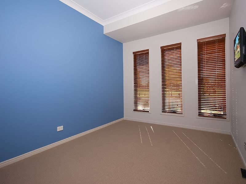8 Settlers Avenue, UPPER COOMERA  QLD  4209, Upper Coomera - Thumbnail 4