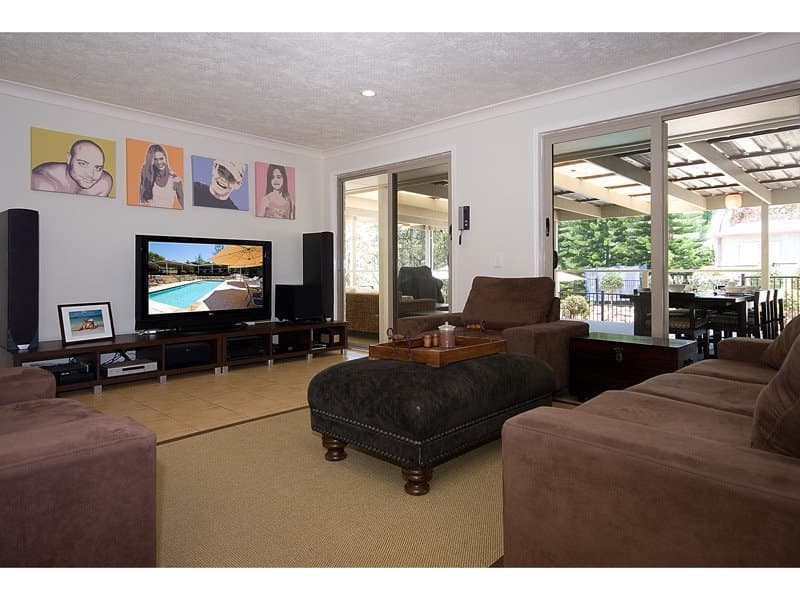 8 William Hollindale Court, WORONGARY  QLD  4213, Worongary - Image 1