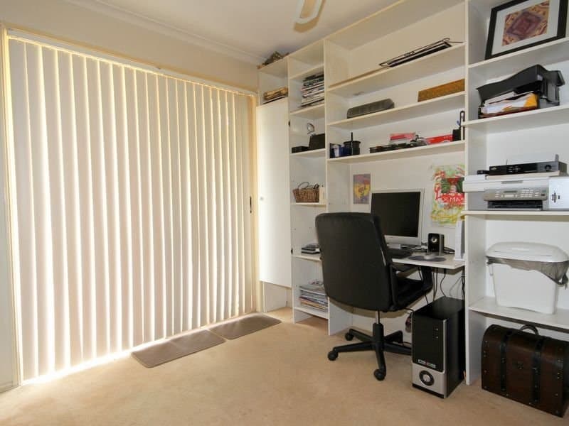 4 Glenn Crt, WORONGARY  QLD  4213, Worongary - Thumbnail 3