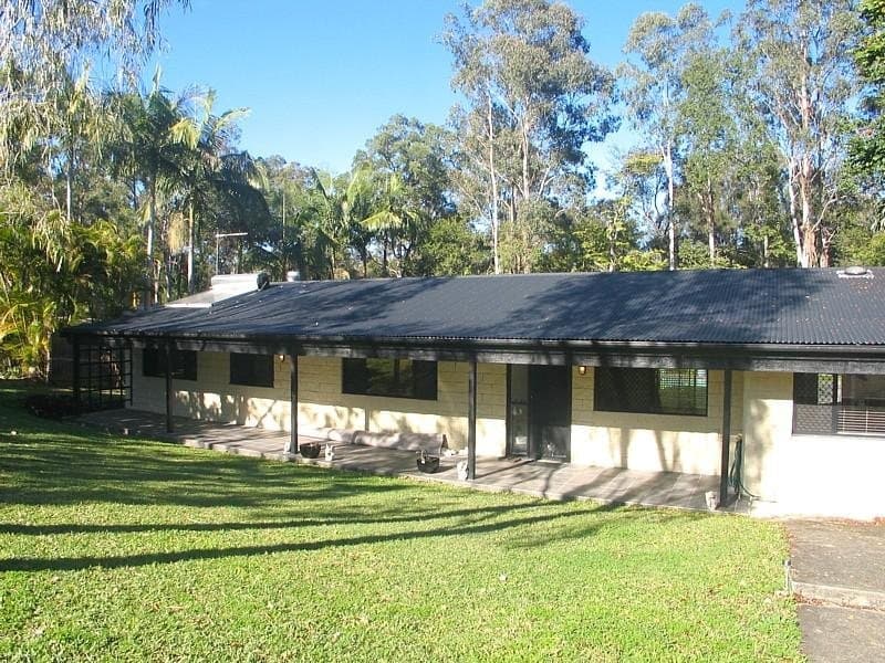101 Alison Road, CARRARA  QLD  4211, Carrara - Thumbnail 4