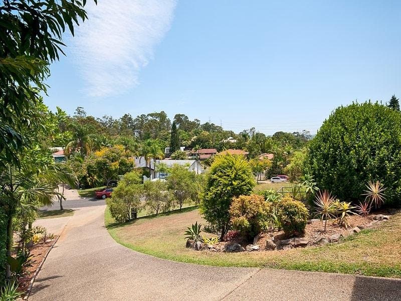 8 Broadview Place, ROBINA  QLD  4226, Robina - Thumbnail 7