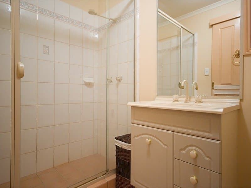 10 Kingsmead Court, MOUNT NATHAN  QLD  4211, Mount Nathan - Thumbnail 3