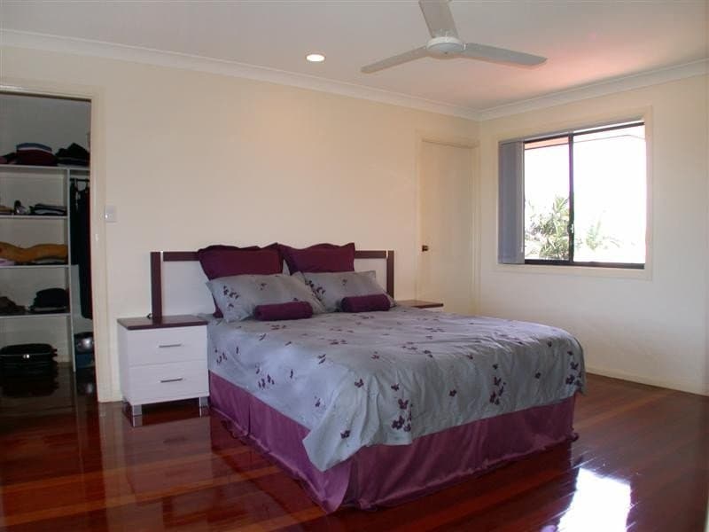 54 Hastings Crescent, CARRARA  QLD  4211, Carrara - Thumbnail 6