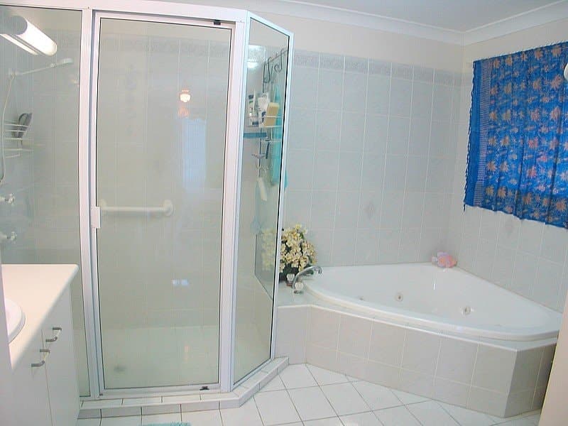 31 Hastings Crs, CARRARA  QLD  4211, Carrara - Image 1