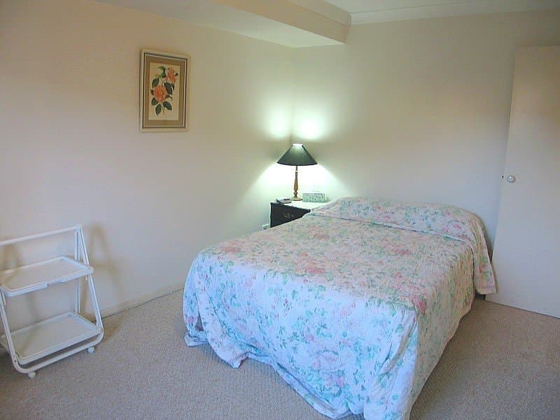 31 Hastings Crs, CARRARA  QLD  4211, Carrara - Thumbnail 2