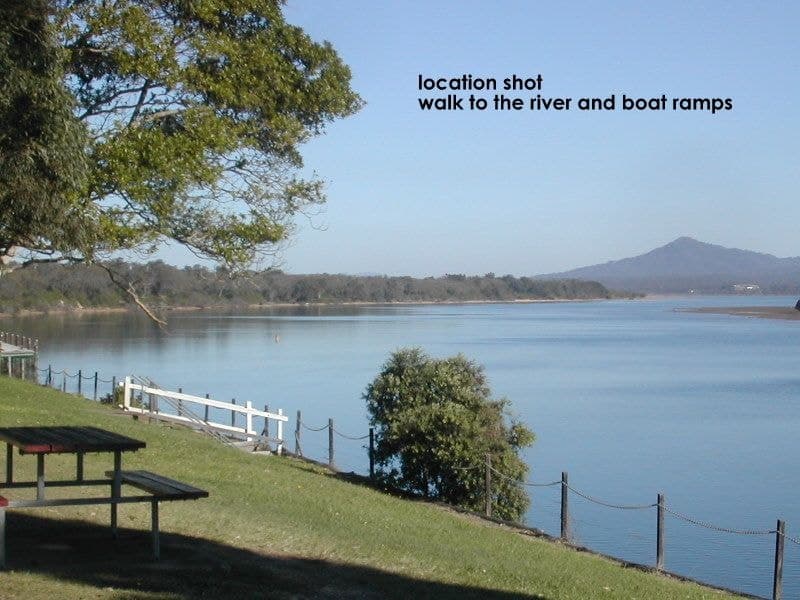 47 Beach Parade MYLESTOM NSW, Mylestom - Thumbnail 2