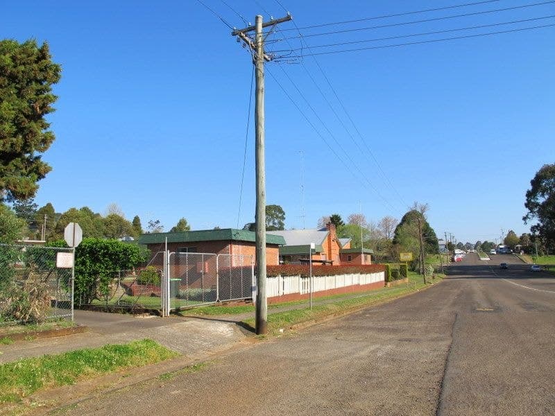 85 Hickory Street DORRIGO NSW, Dorrigo - Thumbnail 2
