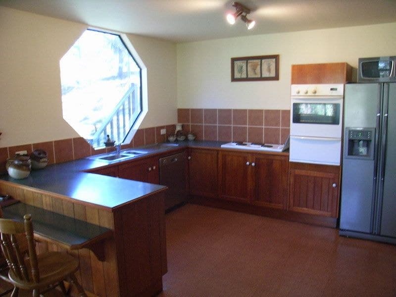3 Ridgewood Drive Raleigh BELLINGEN NSW, Bellingen - Thumbnail 2