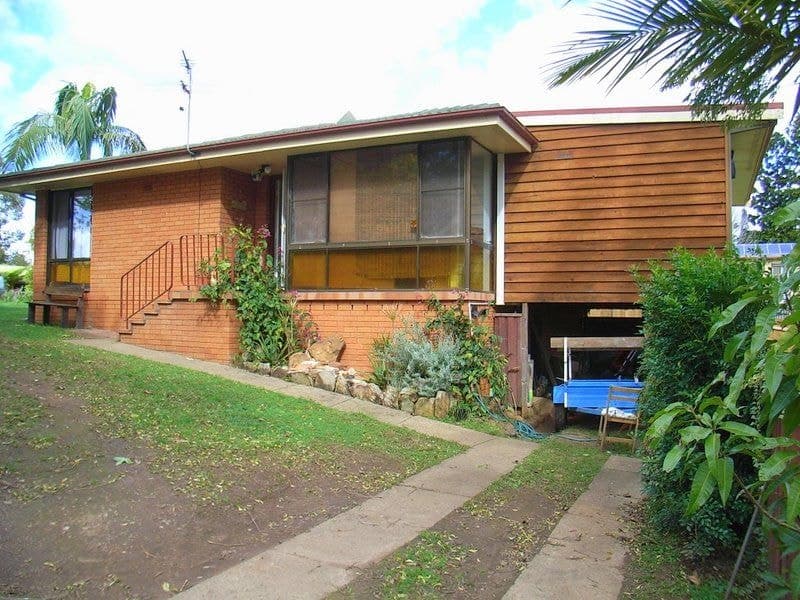 9 Braithwaite Avenue BELLINGEN NSW, Bellingen - Image 1