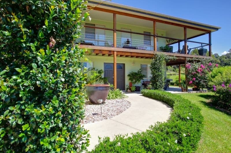 4 Hilliana Close BELLINGEN NSW, Bellingen - Image 1