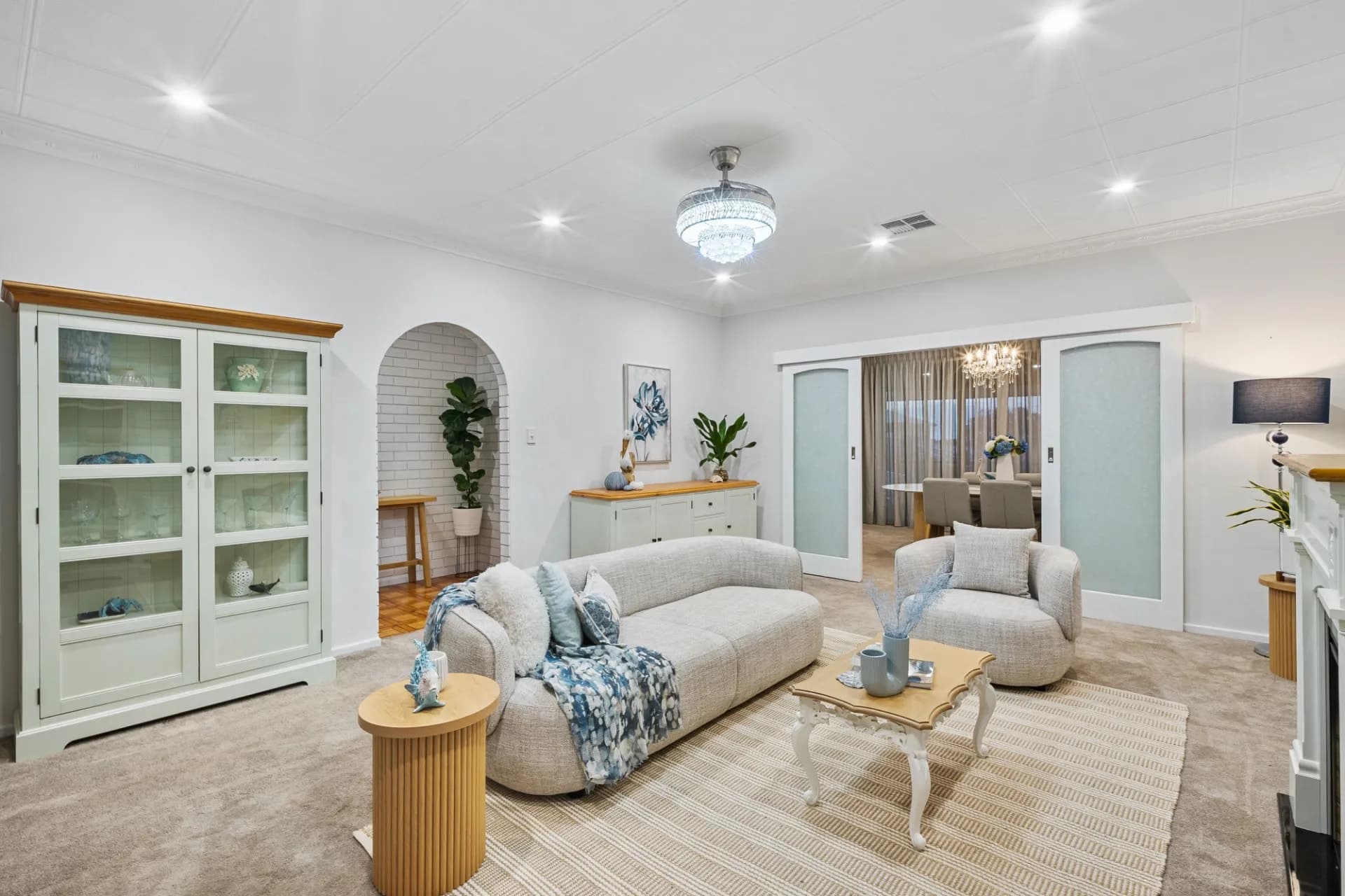 17 Aumerle Way, Spearwood, WA, Spearwood - Thumbnail 2