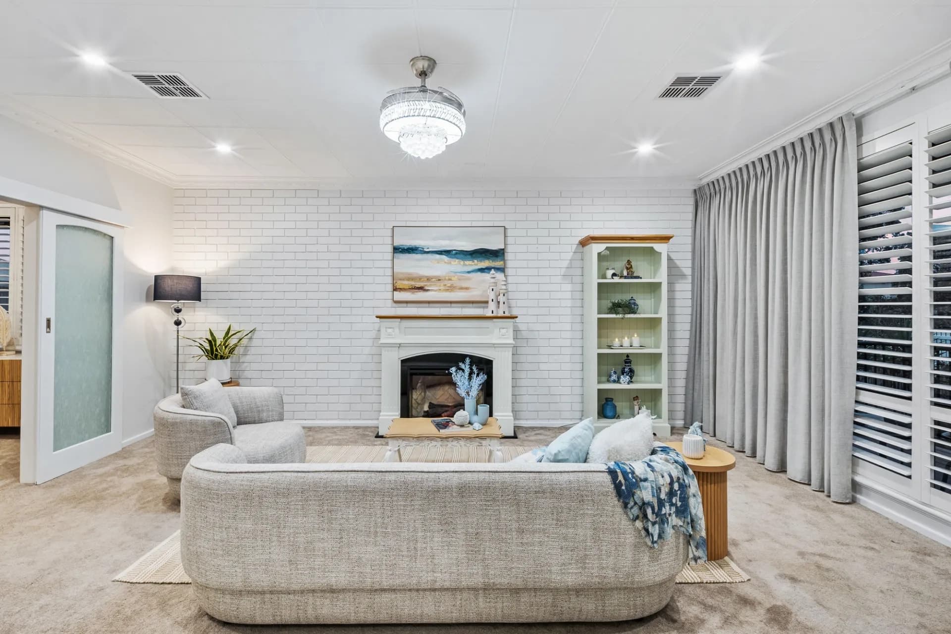17 Aumerle Way, Spearwood, WA, Spearwood - Thumbnail 3