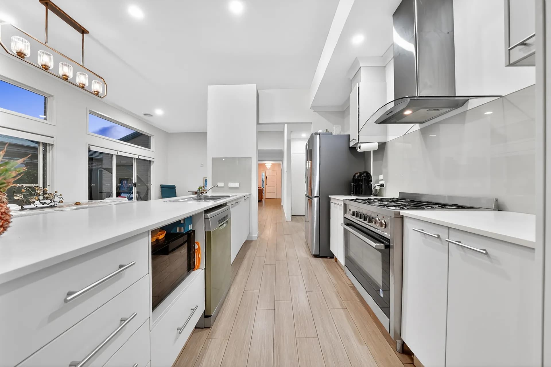 10  Grebe  Way, Williams Landing, VIC, Williams Landing - Thumbnail 6