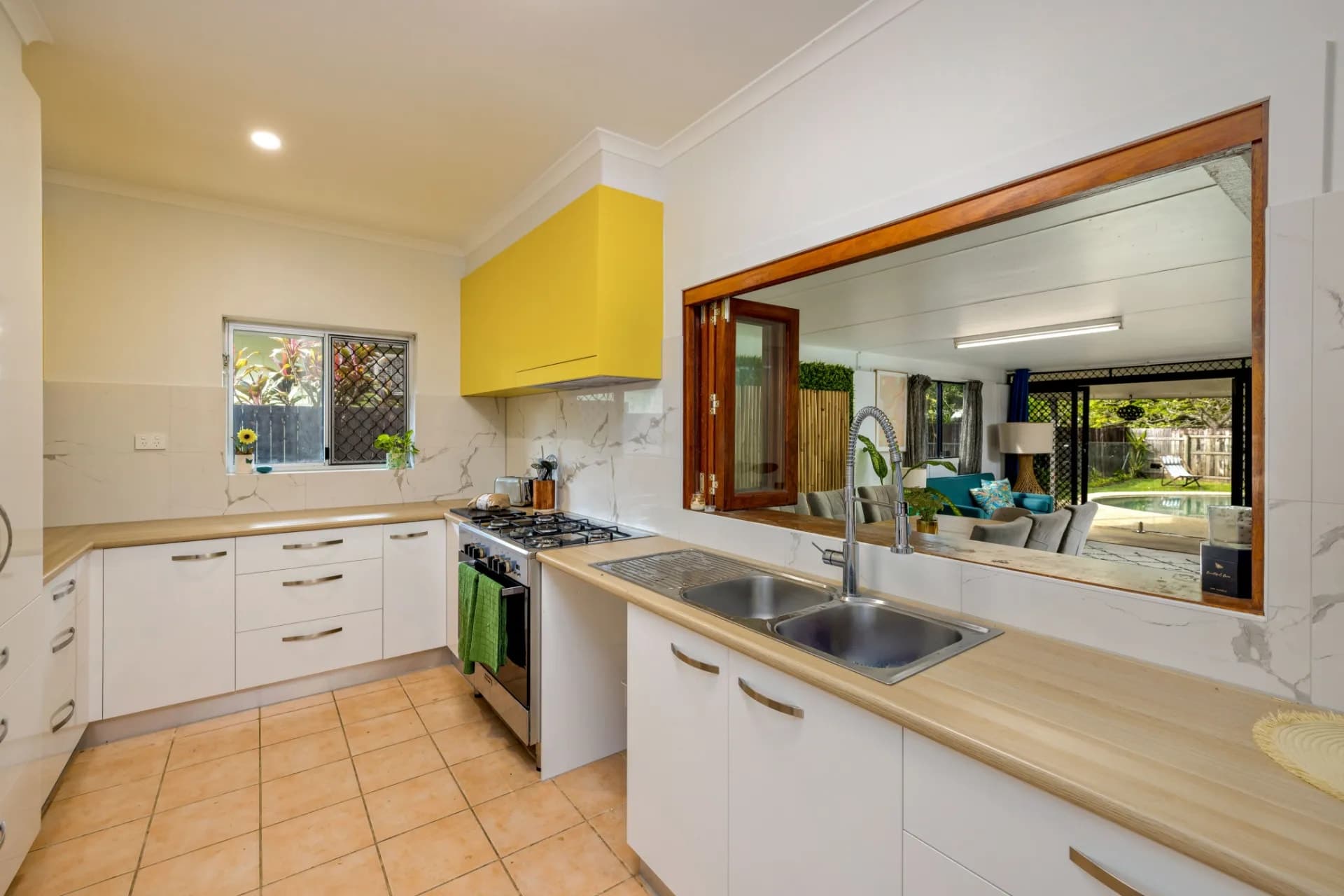 18 Banning Avenue, Brinsmead, QLD, Brinsmead - Thumbnail 3