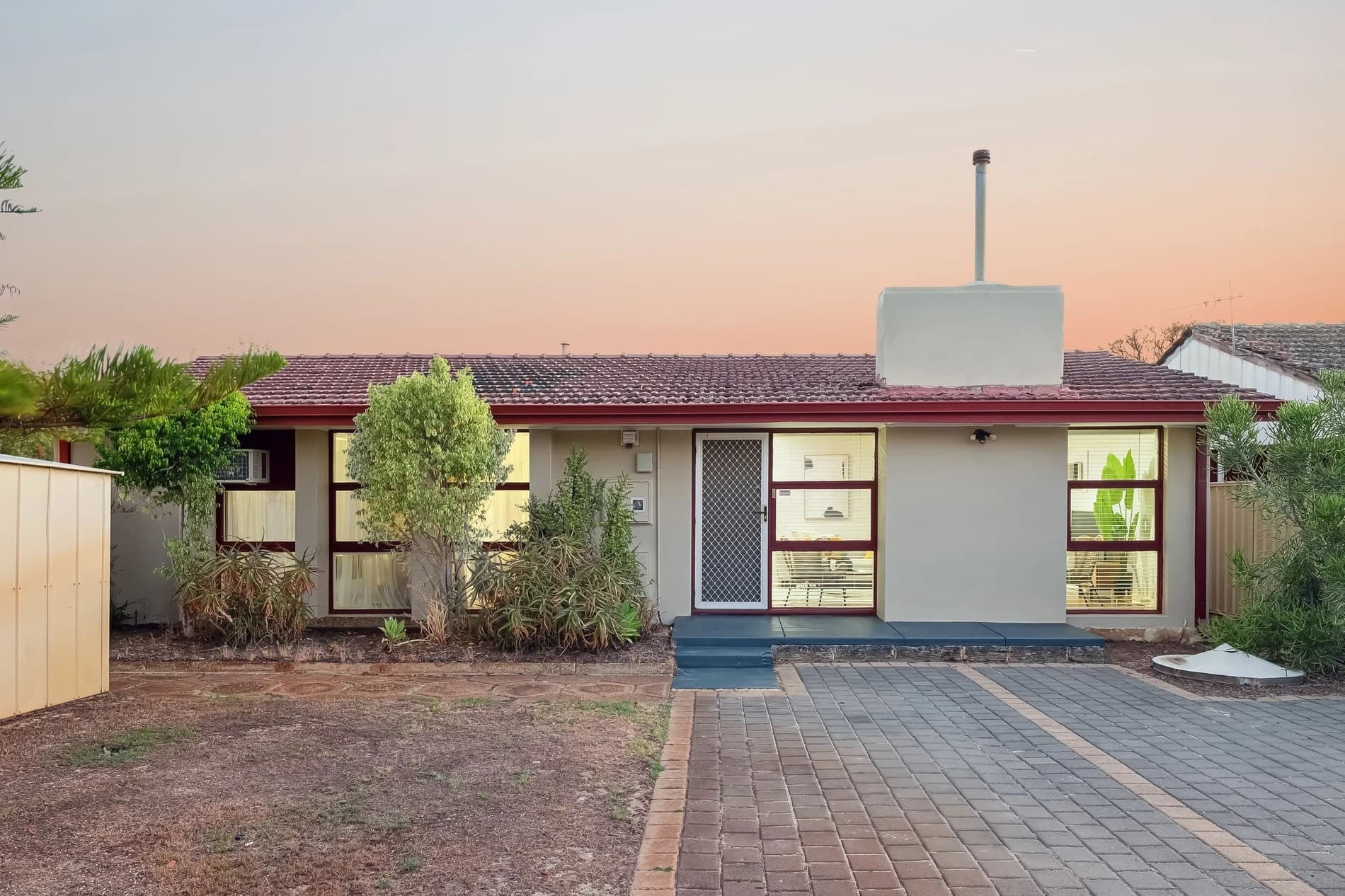 6/27 Falkirk Avenue, MAYLANDS WA 6051, Embleton - Thumbnail 2