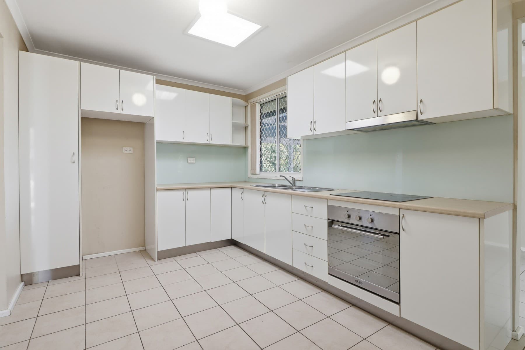 3 Tern Place Erskine Park, House for Rent, Erskine Park - Thumbnail 3