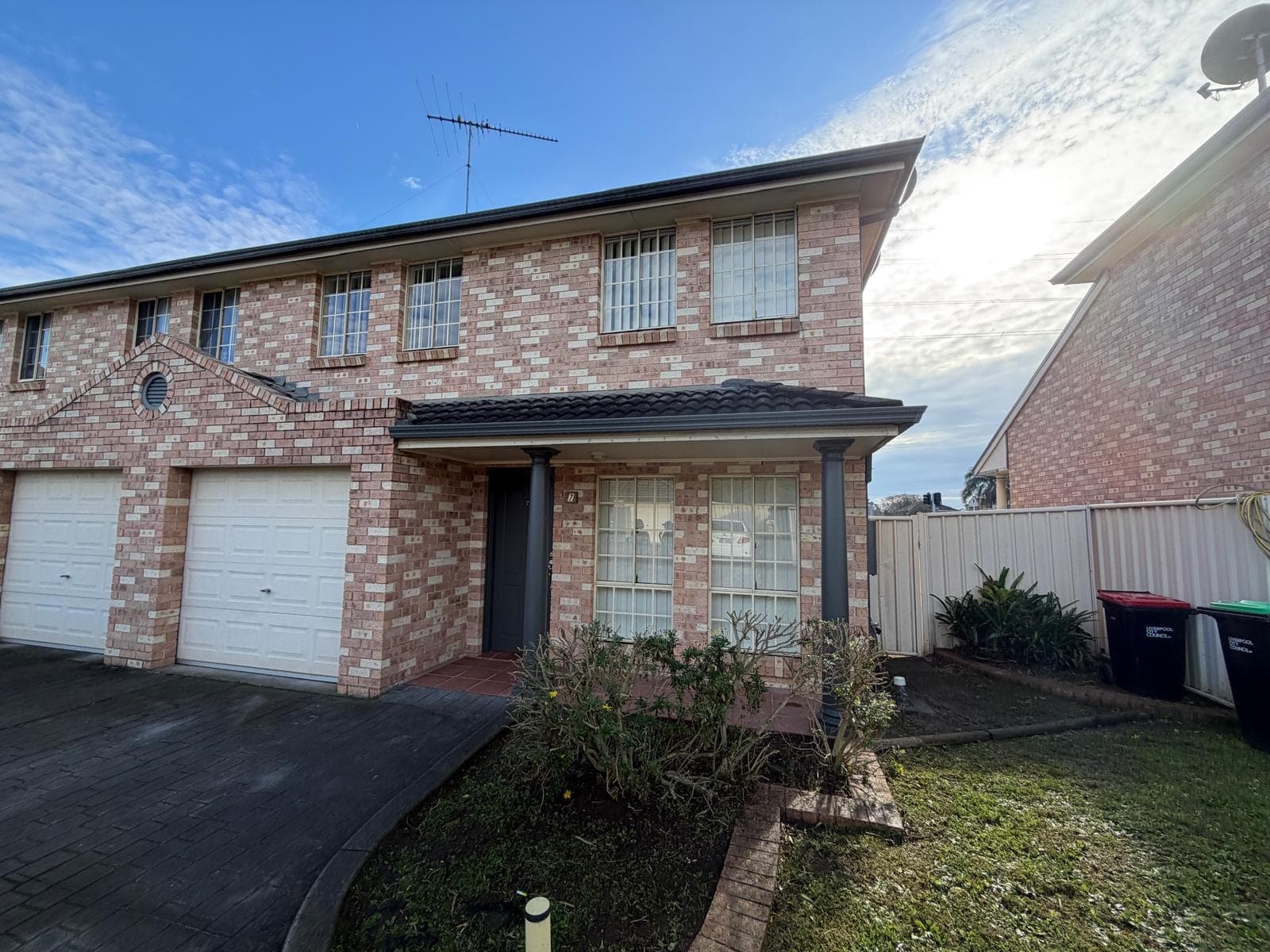 7/1 Lions Ave Lurnea, Townhouse for Rent, Lurnea - Image 1