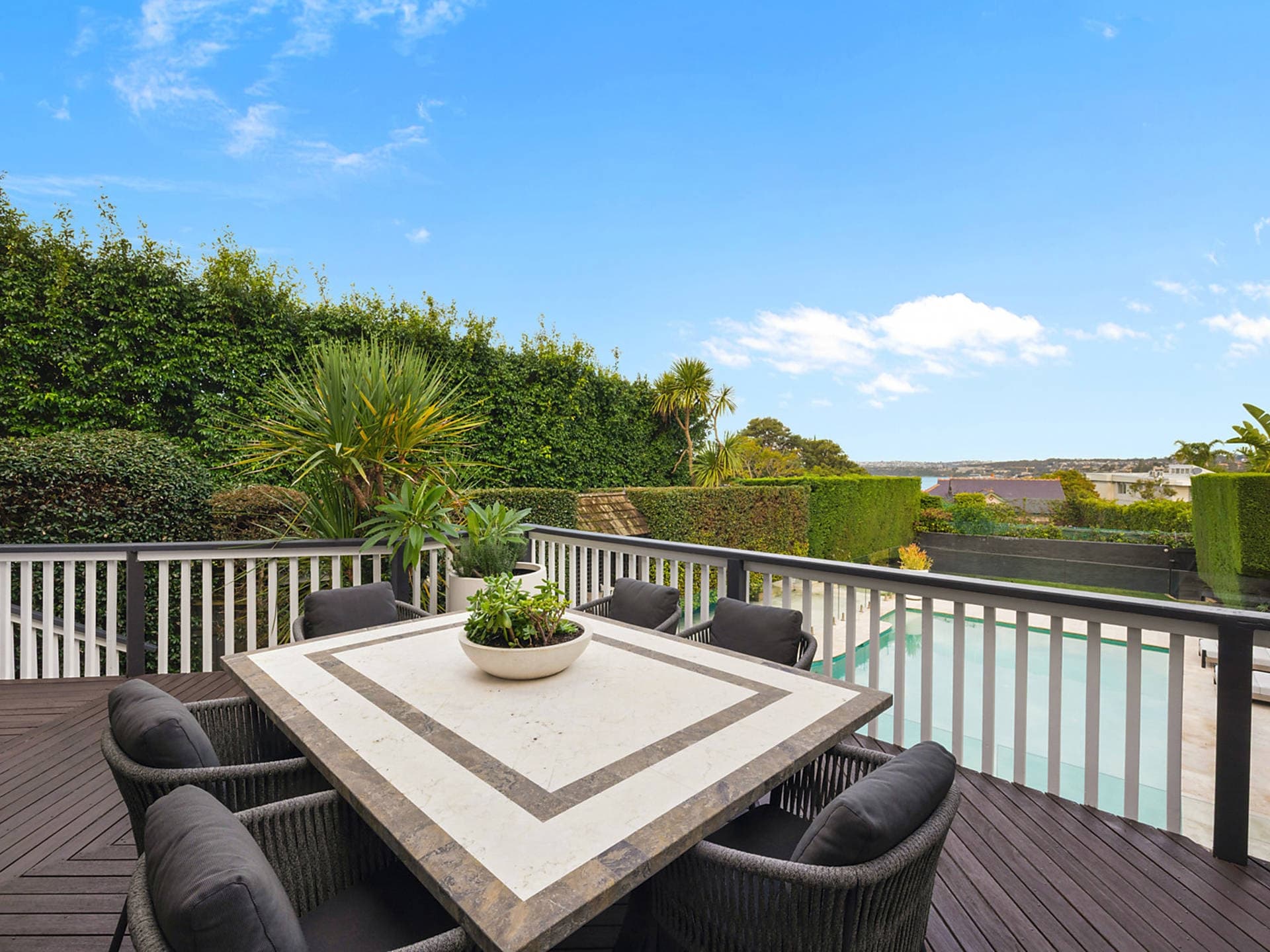 33 Ponsonby Parade, Seaforth, Seaforth - Thumbnail 8
