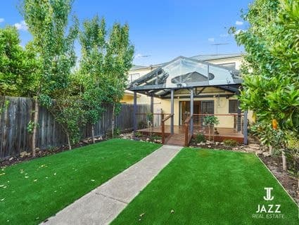 9 Sunny Lane, Point Cook - Thumbnail 2