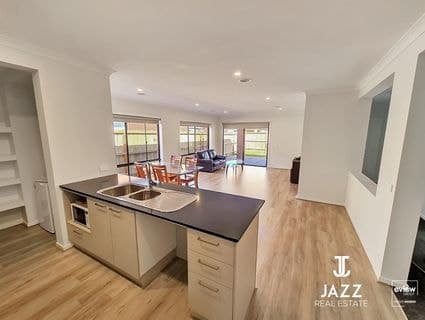11 Pimlico Place, Werribee - Thumbnail 6
