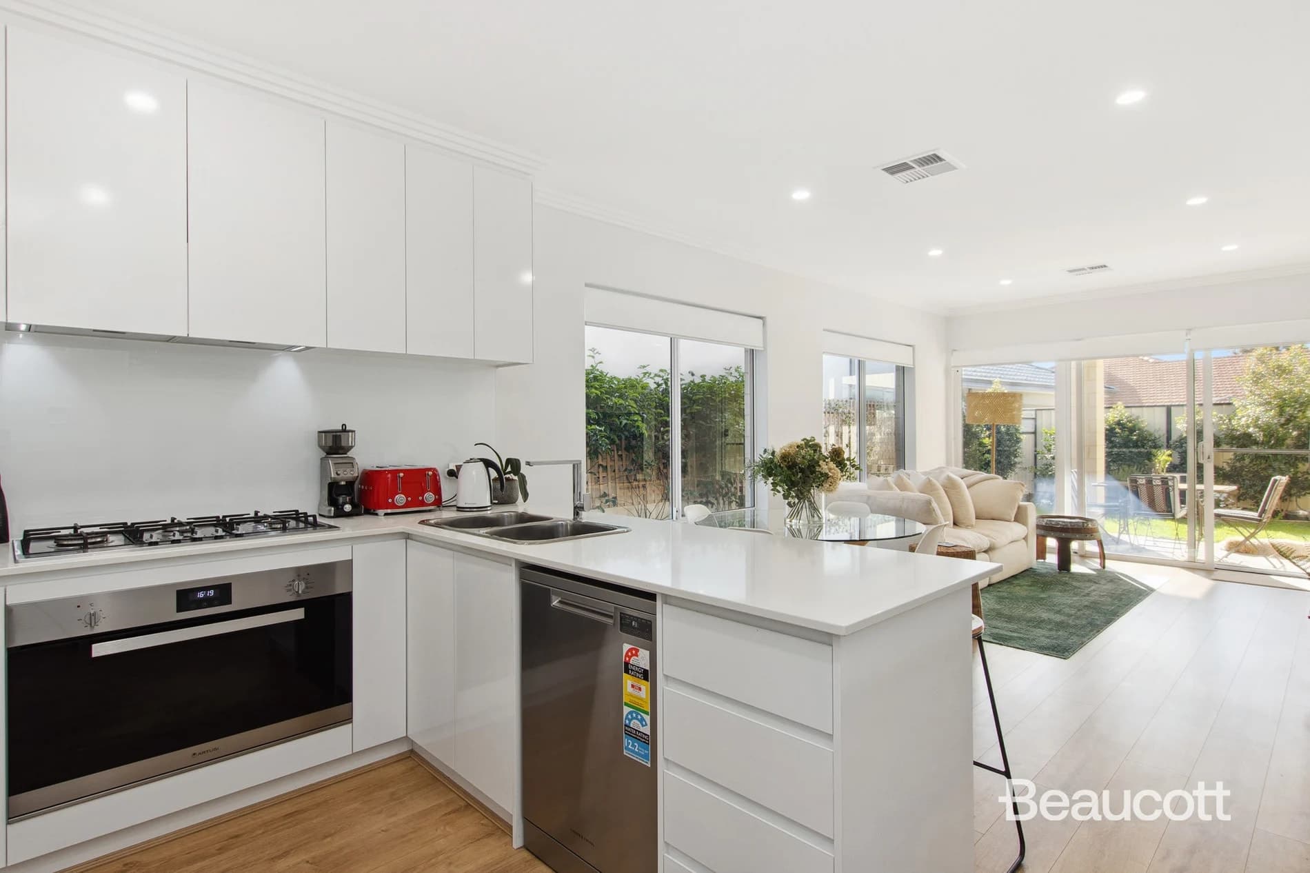 6/27 Falkirk Avenue, MAYLANDS WA 6051, Embleton - Thumbnail 8
