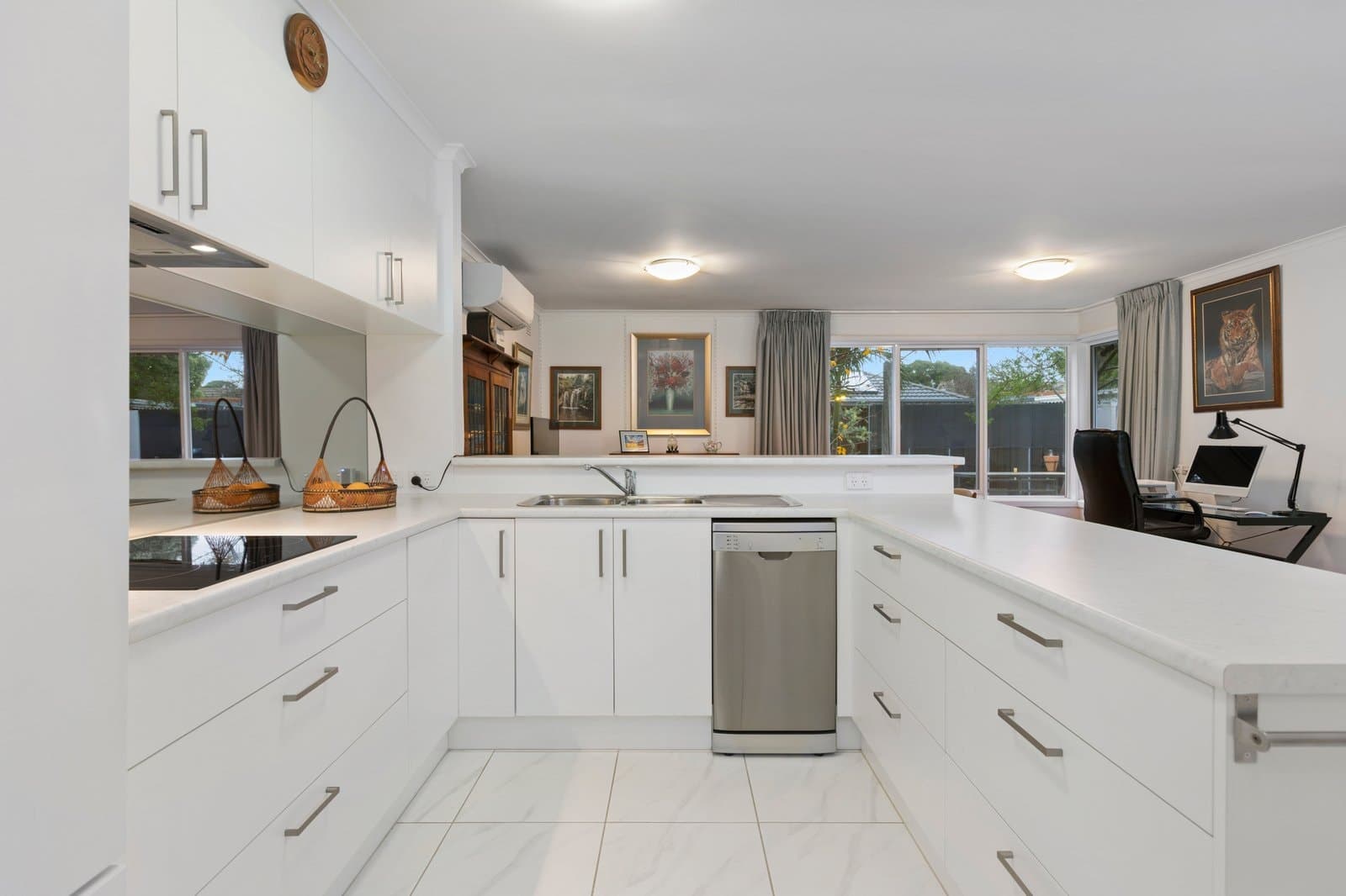 12 Short Street, Hampton East, Hampton East - Thumbnail 4