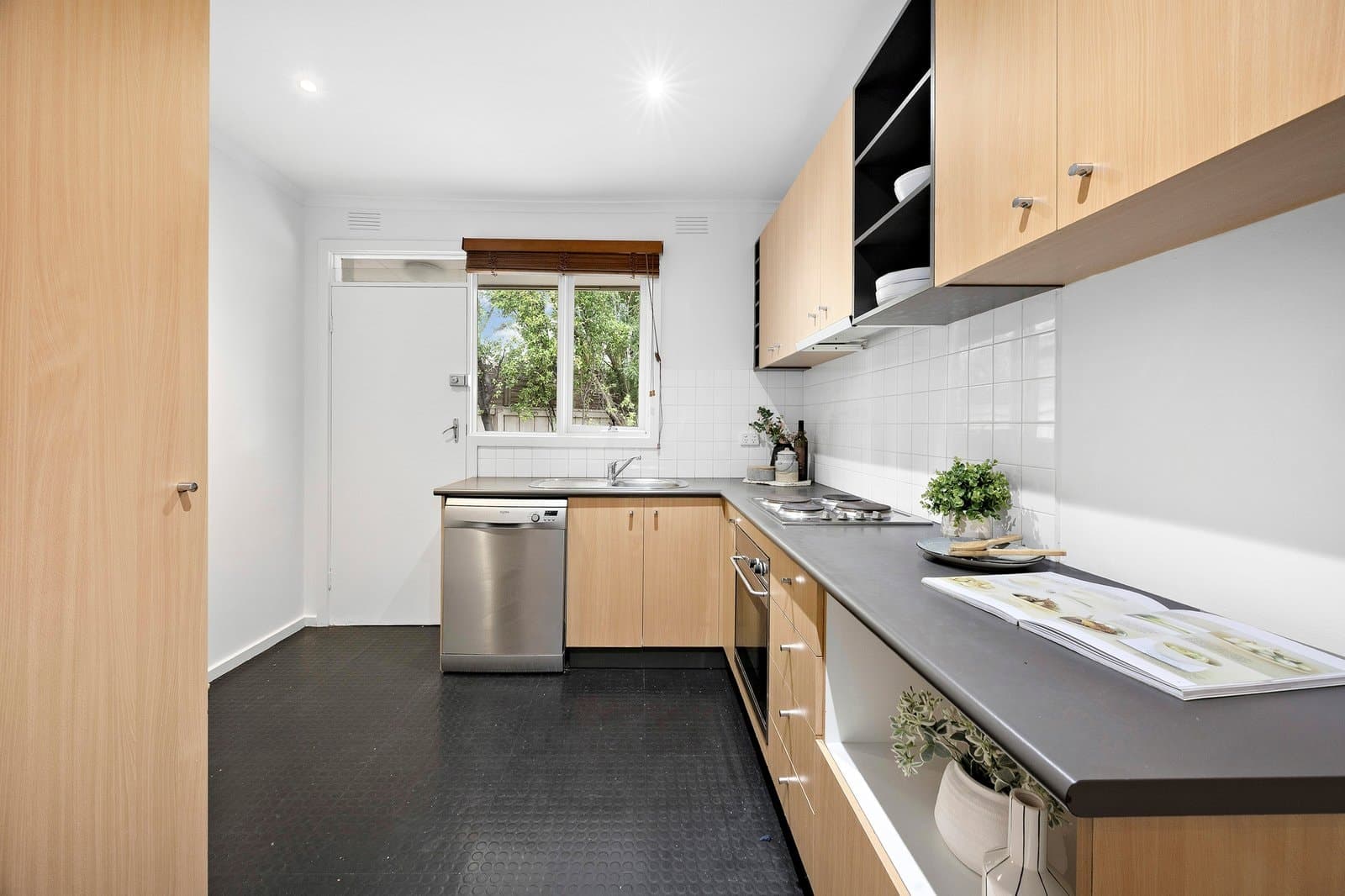 31 May Street, Bentleigh East, Bentleigh East - Thumbnail 7
