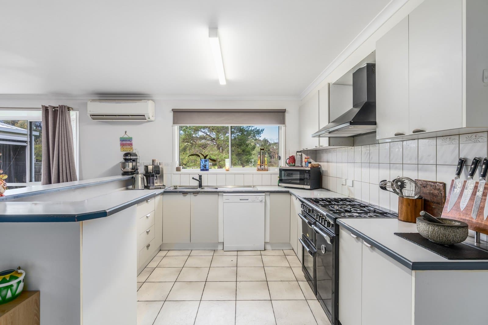 13 Haydn Street, Lara, Lara - Thumbnail 7