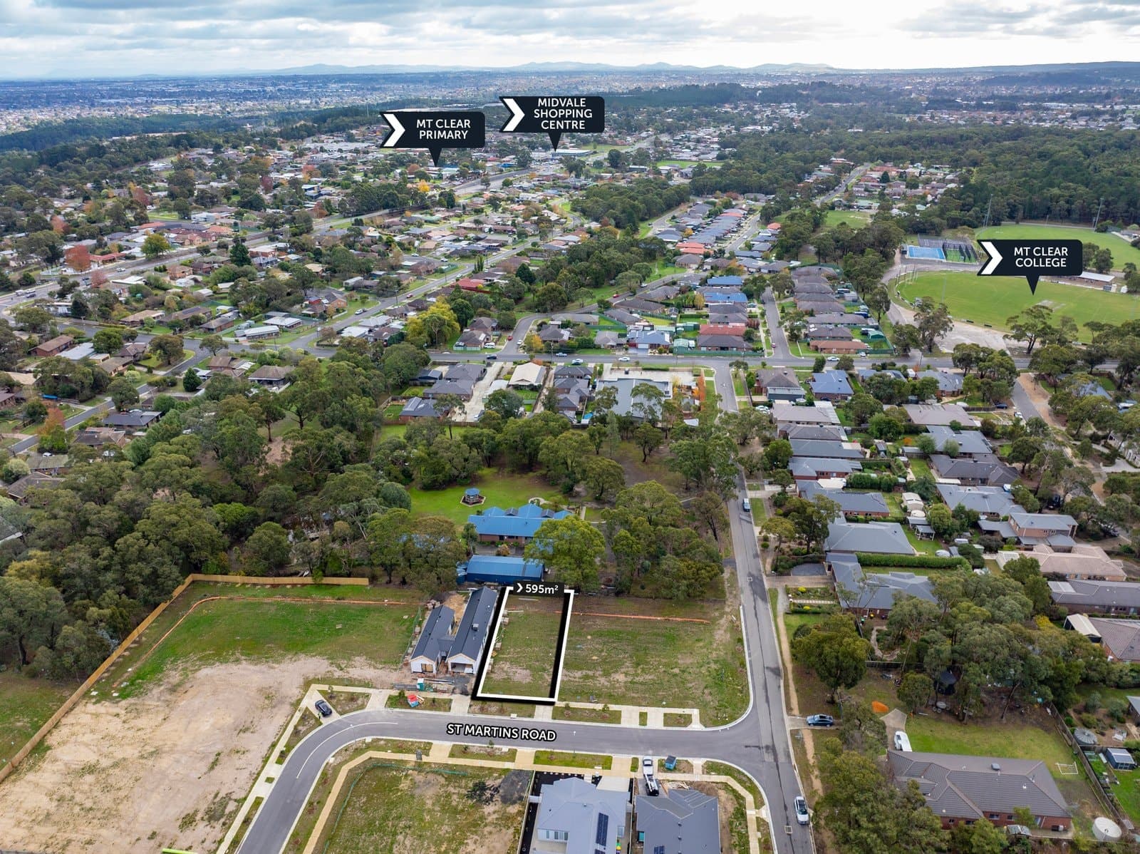 6 St Martins Place, Mount Clear, Mount Clear - Thumbnail 2