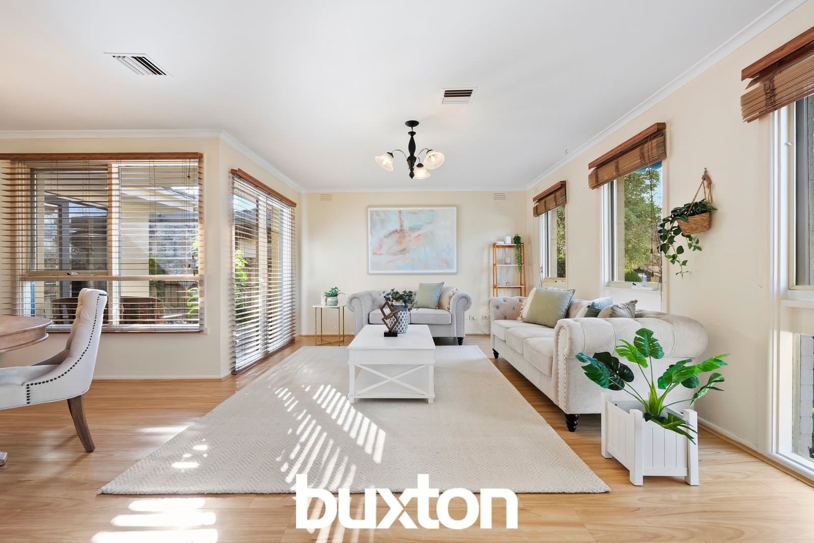 23 Plymouth Street, Glen Waverley, Glen Waverley - Thumbnail 2