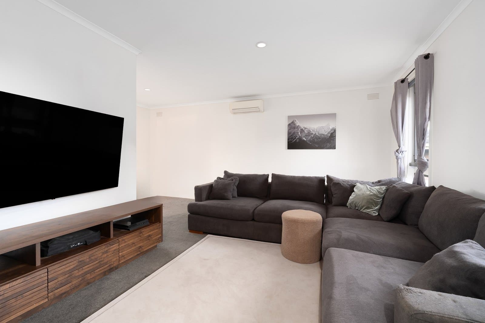 12 Kidman Avenue, Belmont, Belmont - Thumbnail 2