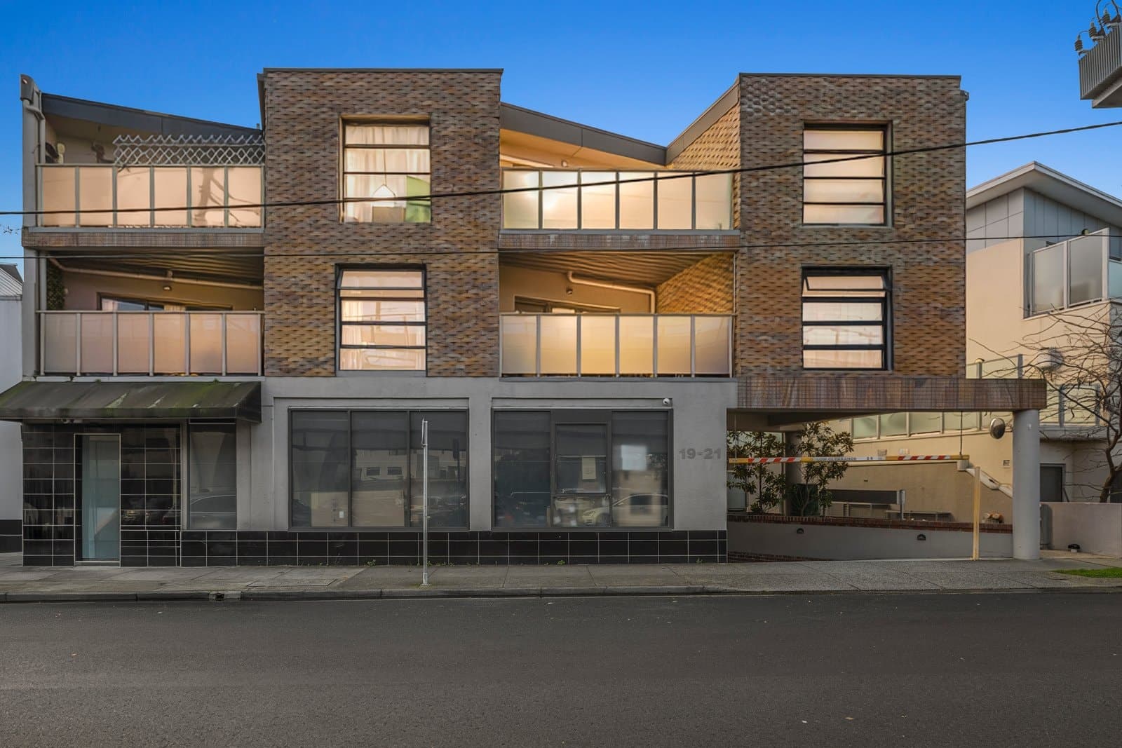 5/19-21 Willesden Road,
                        
                    
                    
                        
                            Hughesdale, Hughesdale - Image 1