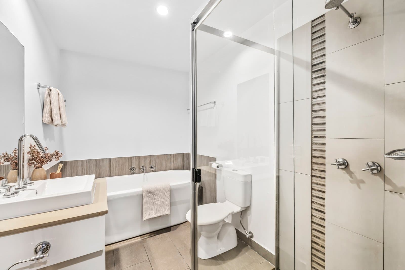 5/19-21 Willesden Road, Hughesdale, Hughesdale - Thumbnail 6